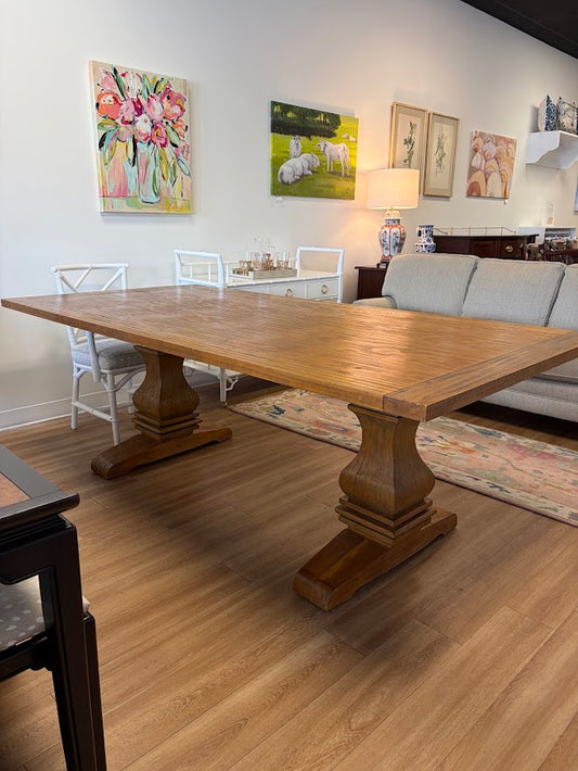 Farmhouse Pedestal Table
